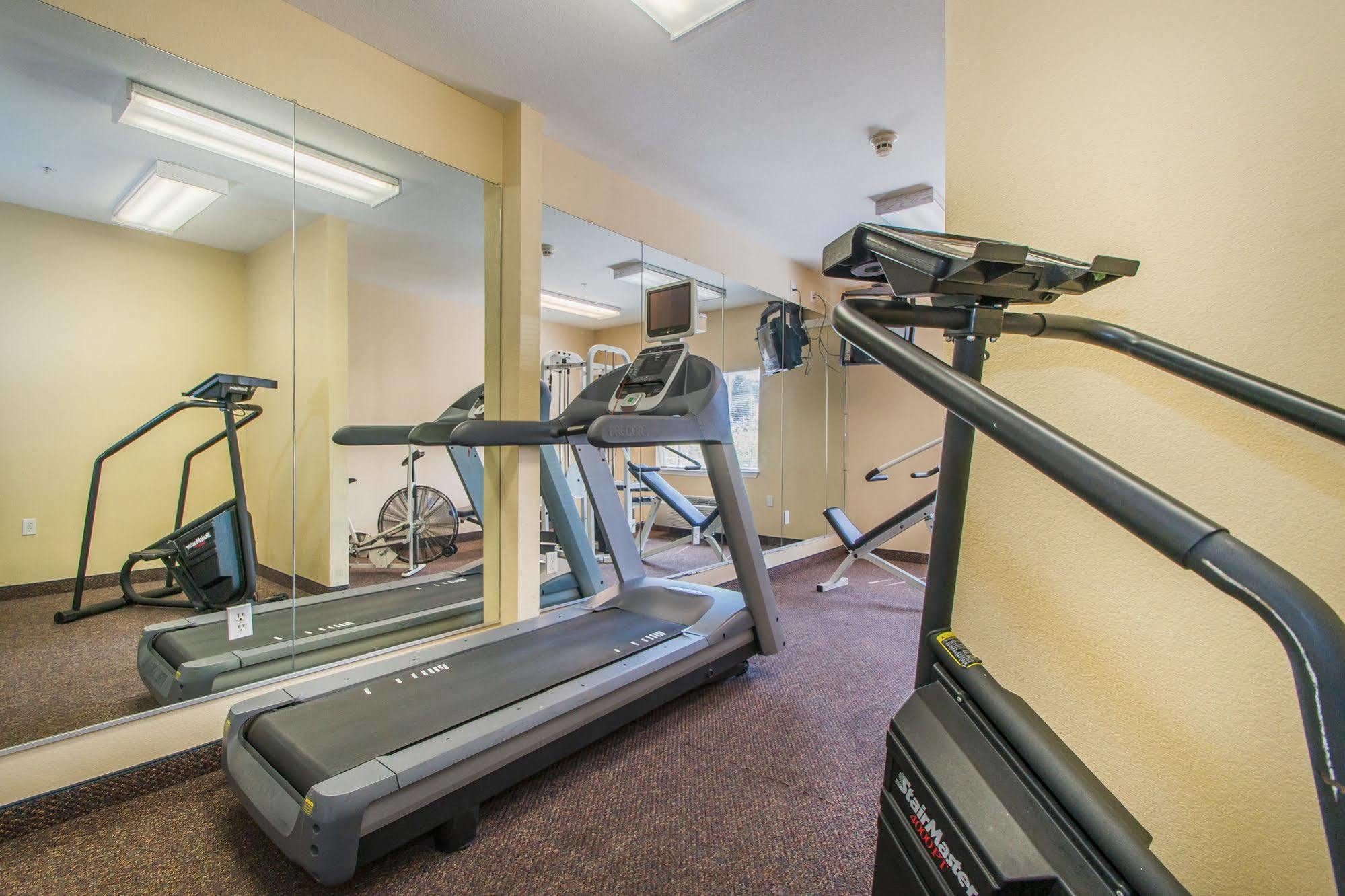 Intown Suites Extended Stay Atlanta Ga - Snellville Eksteriør bilde