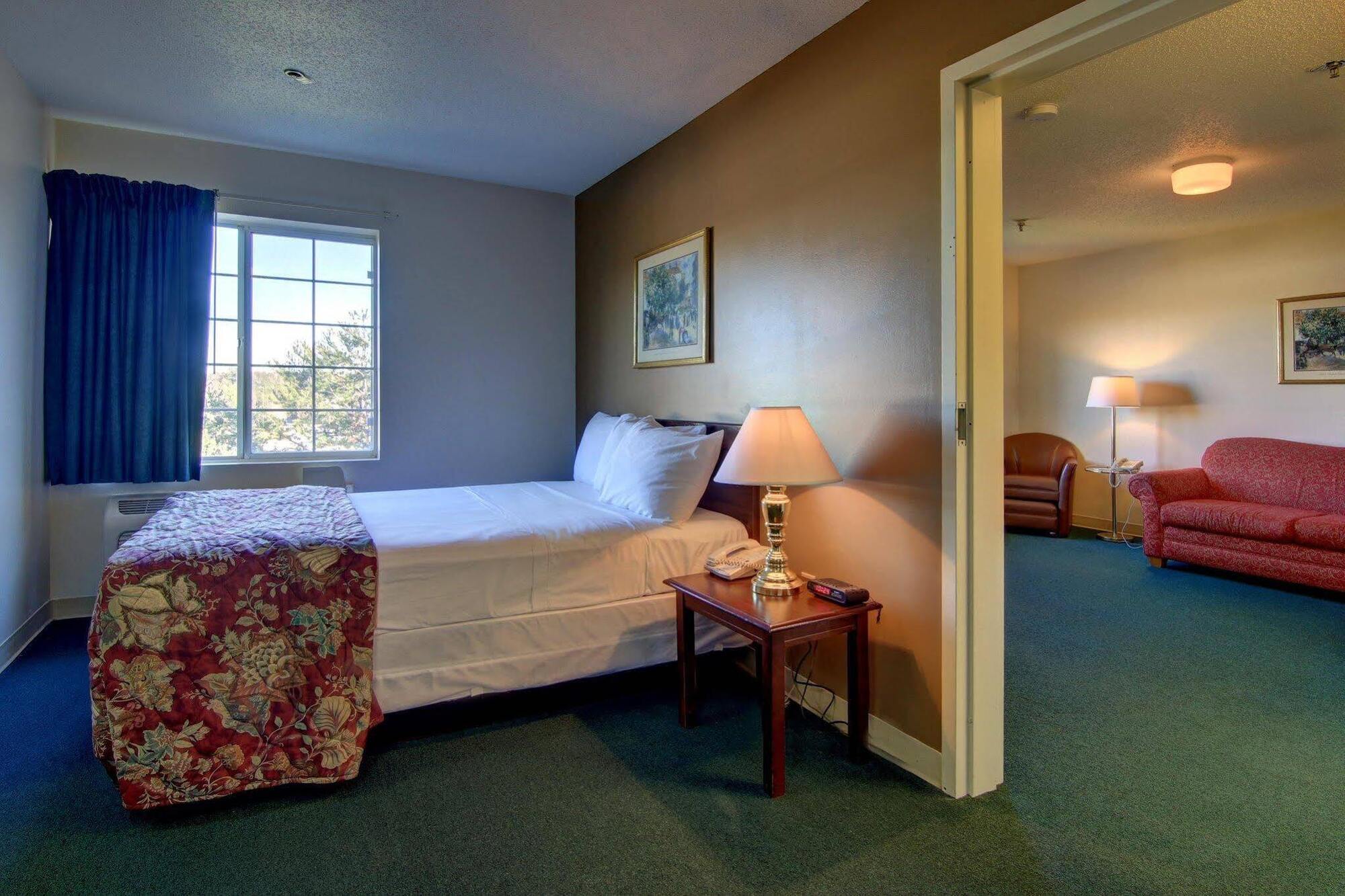Intown Suites Extended Stay Atlanta Ga - Snellville Eksteriør bilde